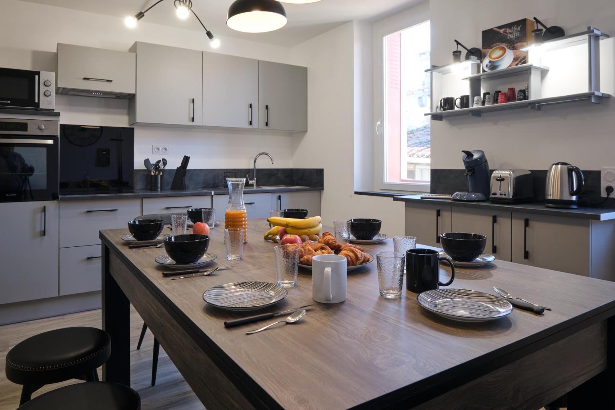 Magnifique*T4*Centre Ville*Wifi*Billard*Netflix* Limoux Extérieur photo